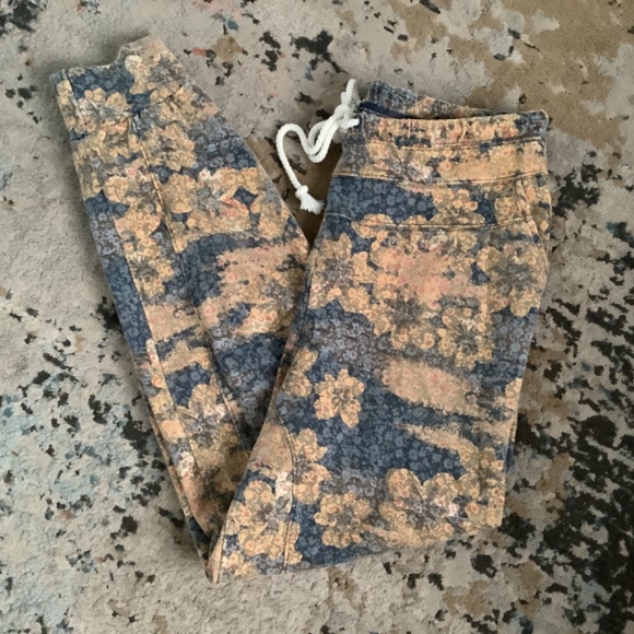 Anthropologie Floral Blue and Yellow Joggers - Picture 7 of 8